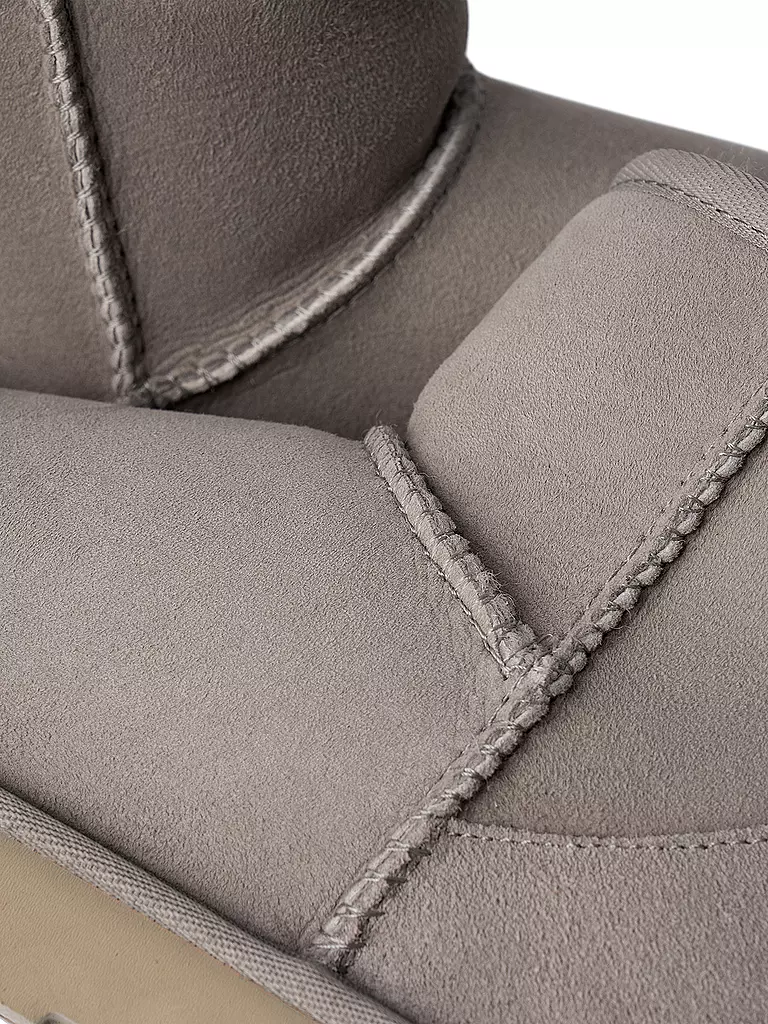 UGG | Snowboot CLASSIC MINI II | Grigio chiaro