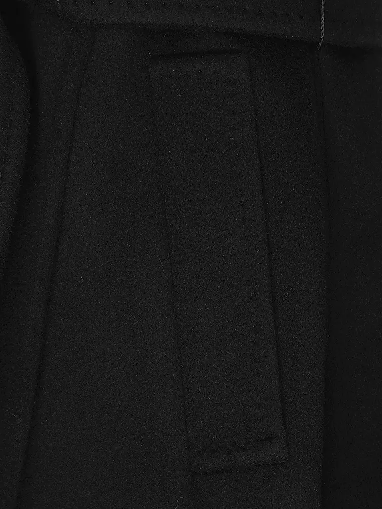 WEEKEND MAX MARA | Kaschmirmantel CASCIA
Marke: WEEKEND MAX MARA
Farbe: schwarz
Kategorien: Mode,Damen

Ärmellänge: Langarm
Material: Kaschmir
Kragenform: Reverskragen
Musterung: Unifarben
Passform (Oberbekleidung): Regular
Stil: Pure
Details: Eingrifftaschen,Gürtel | 