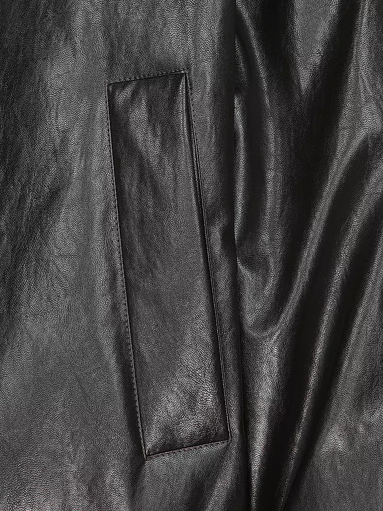 WEEKEND MAX MARA | Piumino in similpelle POTENTE | 