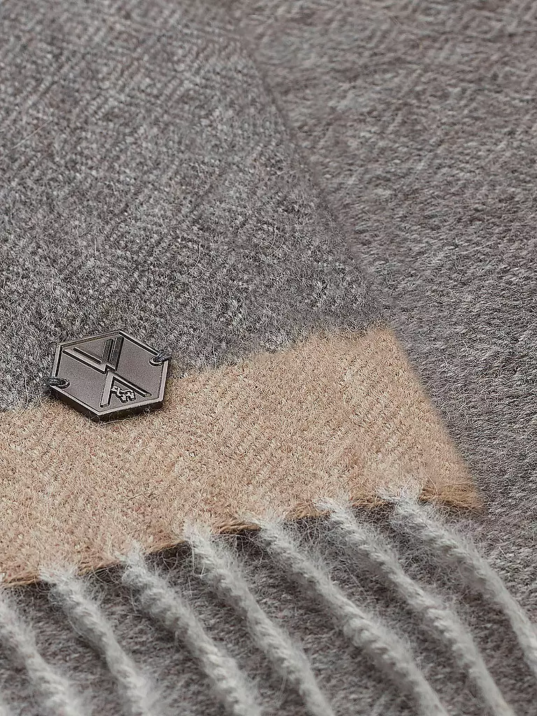 WEICH COUTURE ALPACA | Coperta in pregiata lana MERIMA 130x180cm Grigio/Grigio scuro |