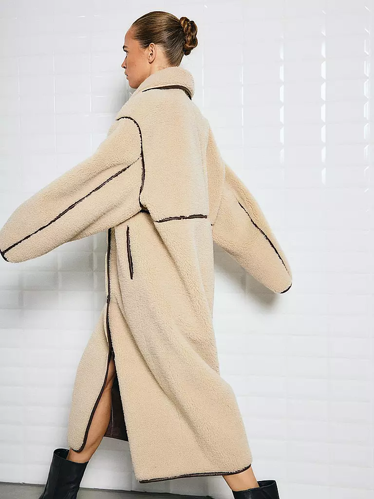 WITHBLACK | Cappotto in pelliccia sintetica DAJANA | 