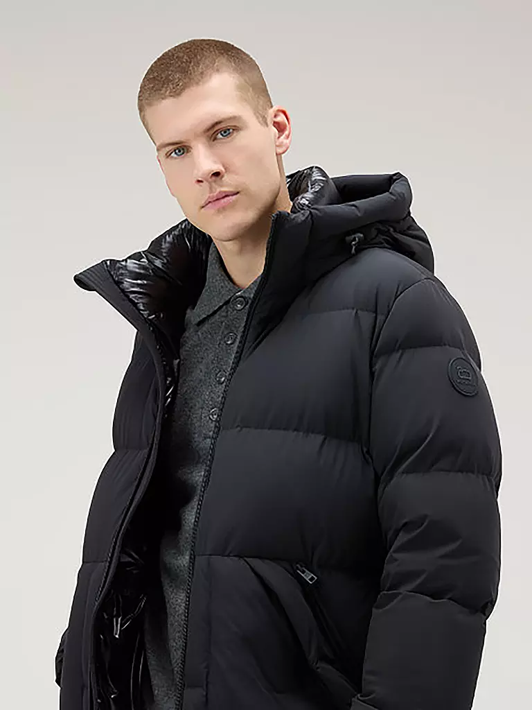 WOOLRICH | Daunenjacke SIERRA | Nero