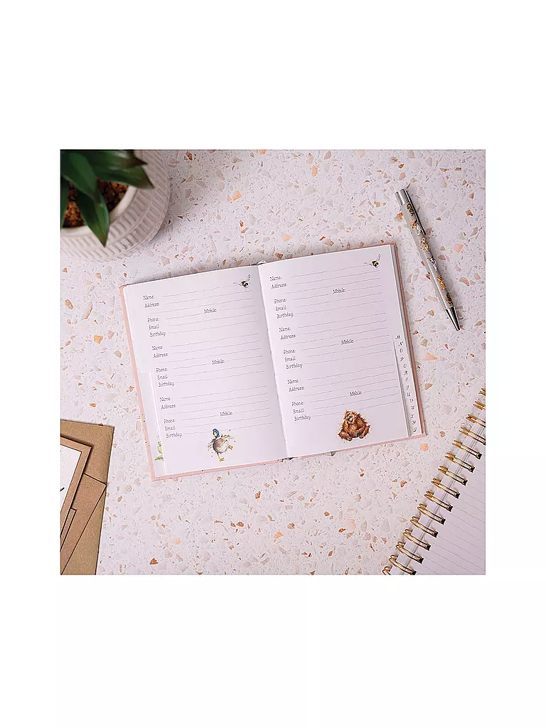 WRENDALE | Rubrica Piggy in the Middle |