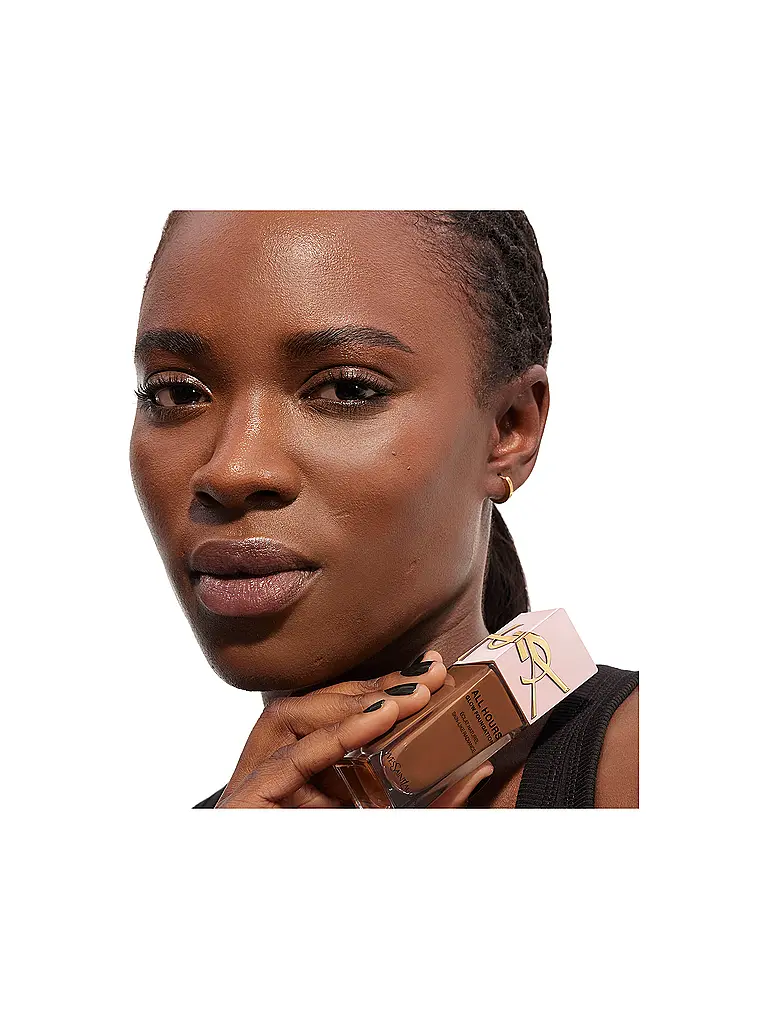 YVES SAINT LAURENT | All Hours Glow Foundation DW7 | Marrone